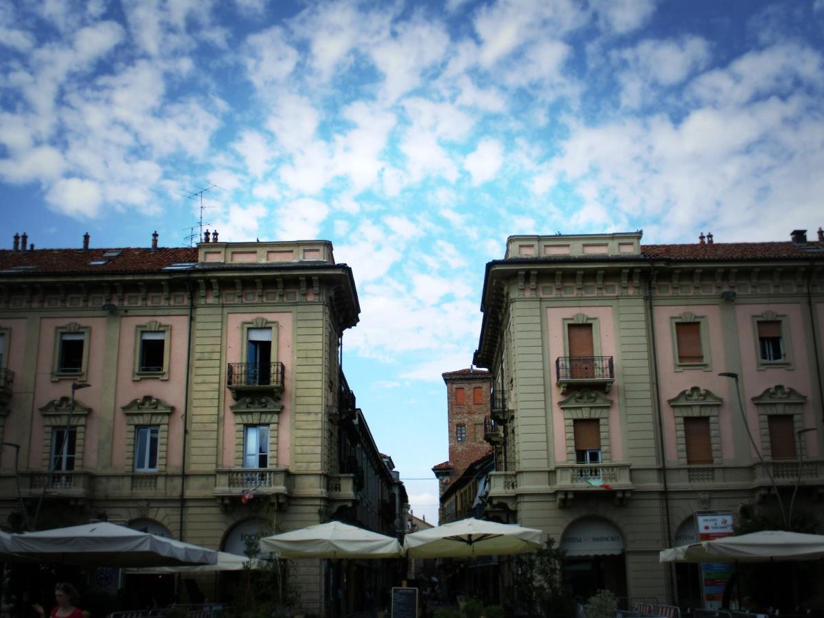 Palazzo Finati Bed and Breakfast Alba  Exteriör bild